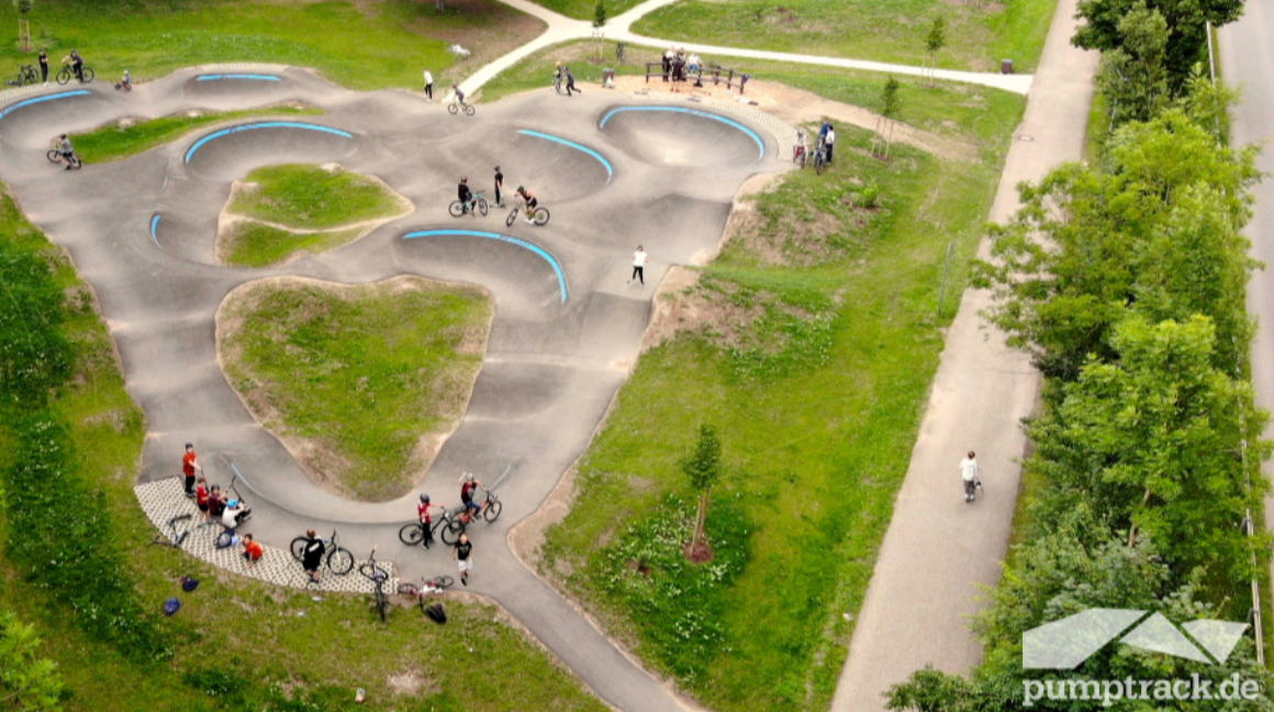 Neubau eines Pumptracks